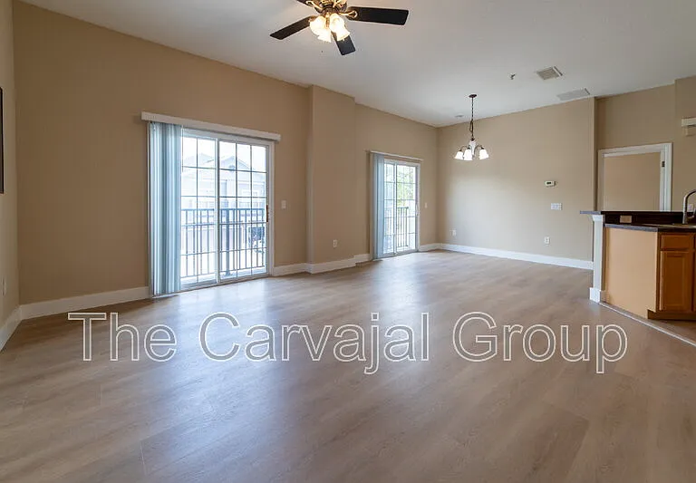 6646 S Goldenrod Rd #A — Photo 9
