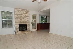 Building Photo - 5804 Shreveport Dr