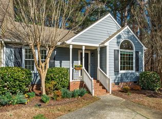 1208 Cranebridge Pl, Chapel Hill, NC 27517
