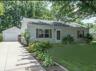 3007 W 71st St, Davenport, IA