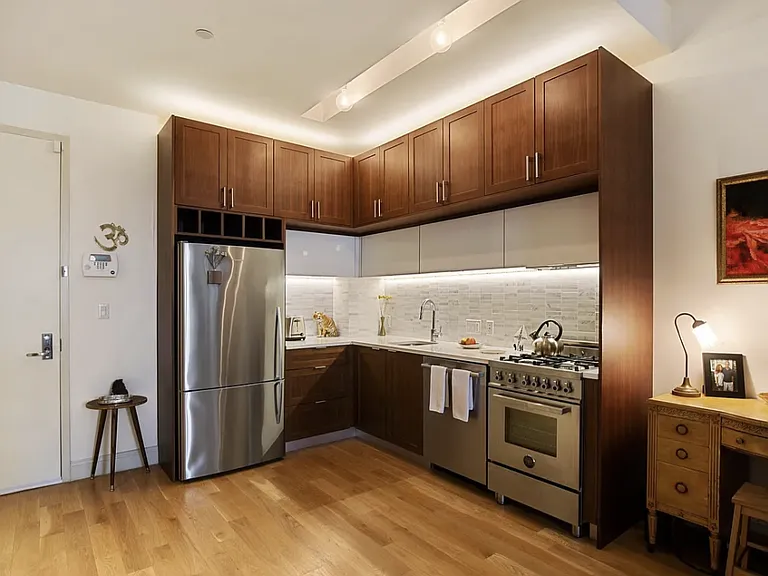 42 Maspeth Ave #3B — Photo 2
