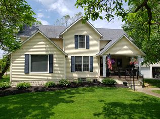 800 Mechanic St, Grafton, OH 44044