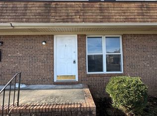 109 Lakeview Dr #3, Paducah, KY 42003