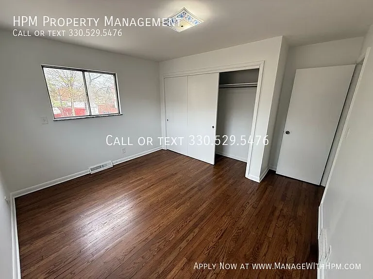 15 W York St — Photo 10