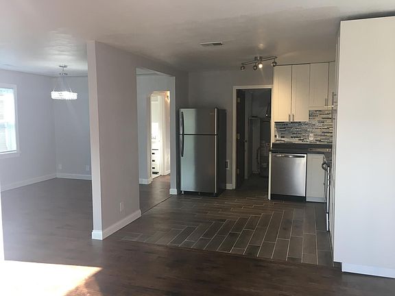3rd image of 7601 Fairham Ave