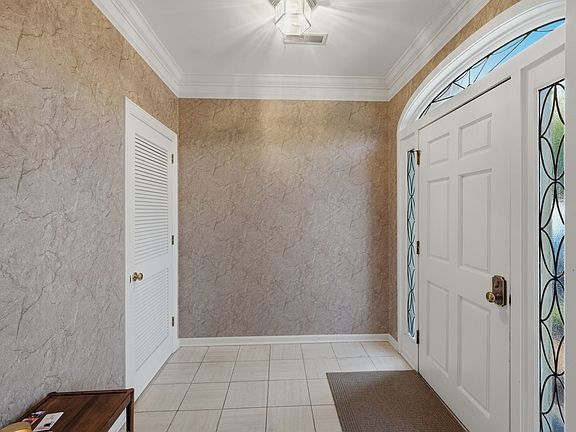 2nd image of 504 Armistead Pl