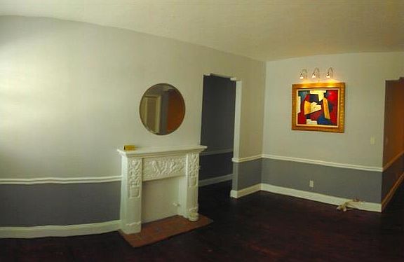 3rd image of 1052 Jefferson Ave APT 7