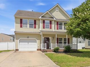 6004 Torrey Pines Ln, Suffolk, VA 23434
