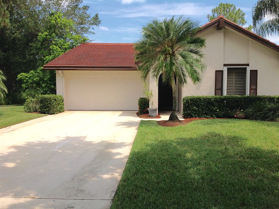 1st image of 2688 SW Willowood Cir