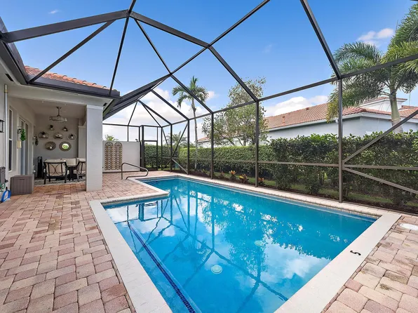 101 Casa Grande Court, Palm Beach Gardens, FL 33418