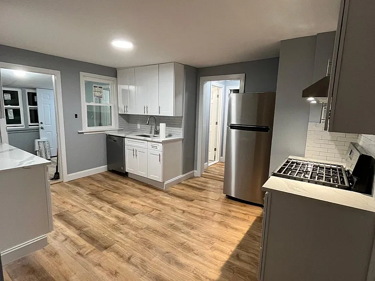 159 Vesper St — Photo 11