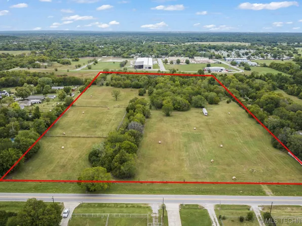 2003 E 56th St N, Tulsa, OK 74130