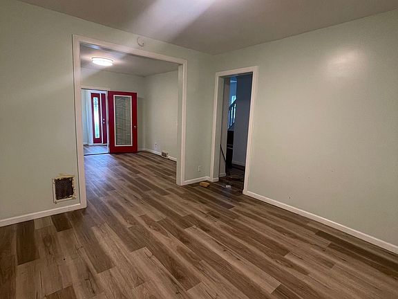 2nd image of 93 Wakefield Ave