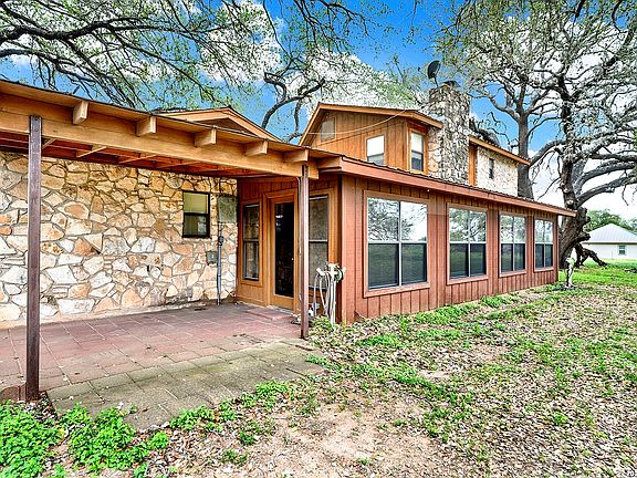 4th image of 360 HORTON RD