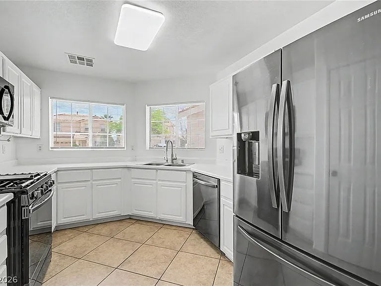 1016 Monarch Mystic Ave — Photo 13