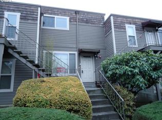 2478 NW Savier St, Portland, OR 97210