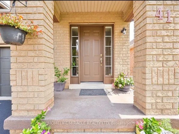 41 Milkweed Cres, Brampton, ON L7A 2G5