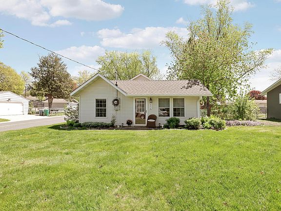 2nd image of 6258 Orleans Ln N