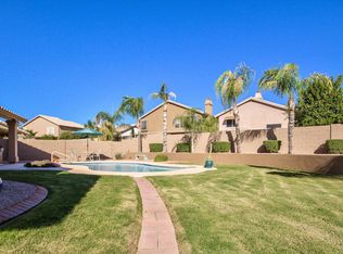 3110 E Hiddenview Dr, Phoenix, AZ 85048