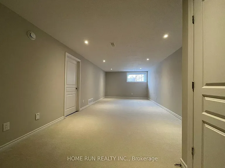 333 Ardmore St — Photo 20