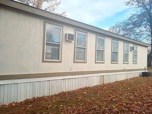 3rd image of 777 E Yerby St Lot 39