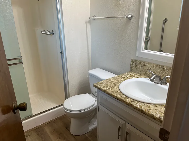 1026 Albers Rd — Photo 10