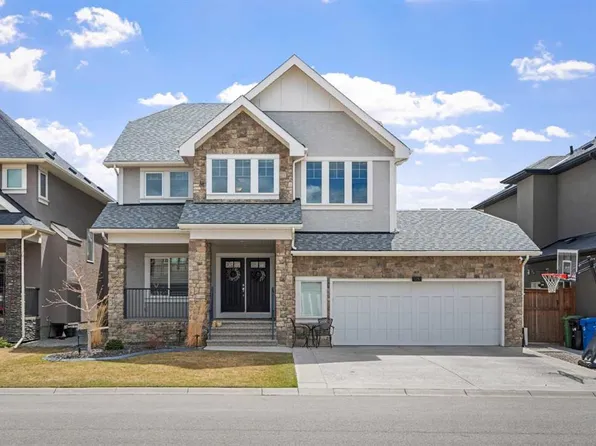 25 N Westland Cres SW, Calgary, AB T3H 0W1