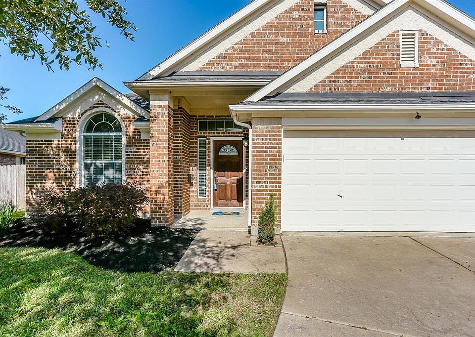 1st image of 4402 Long Creek Dr