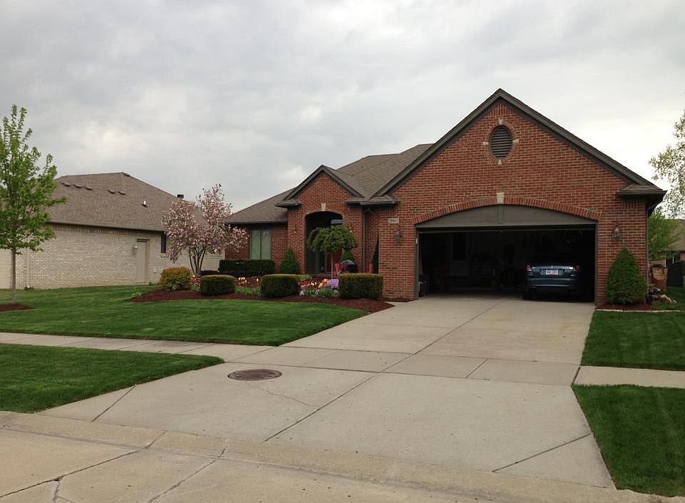 2nd image of 20163 Ballantrae Dr