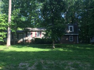 1038 Forest Lake Dr, Asheboro, NC 27205