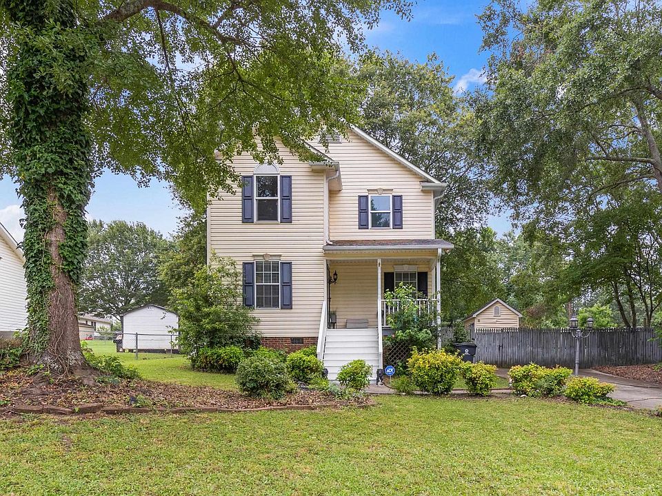 1st image of 136 Loblolly Dr