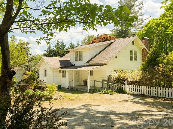 2nd image of 484 Yancey Rd