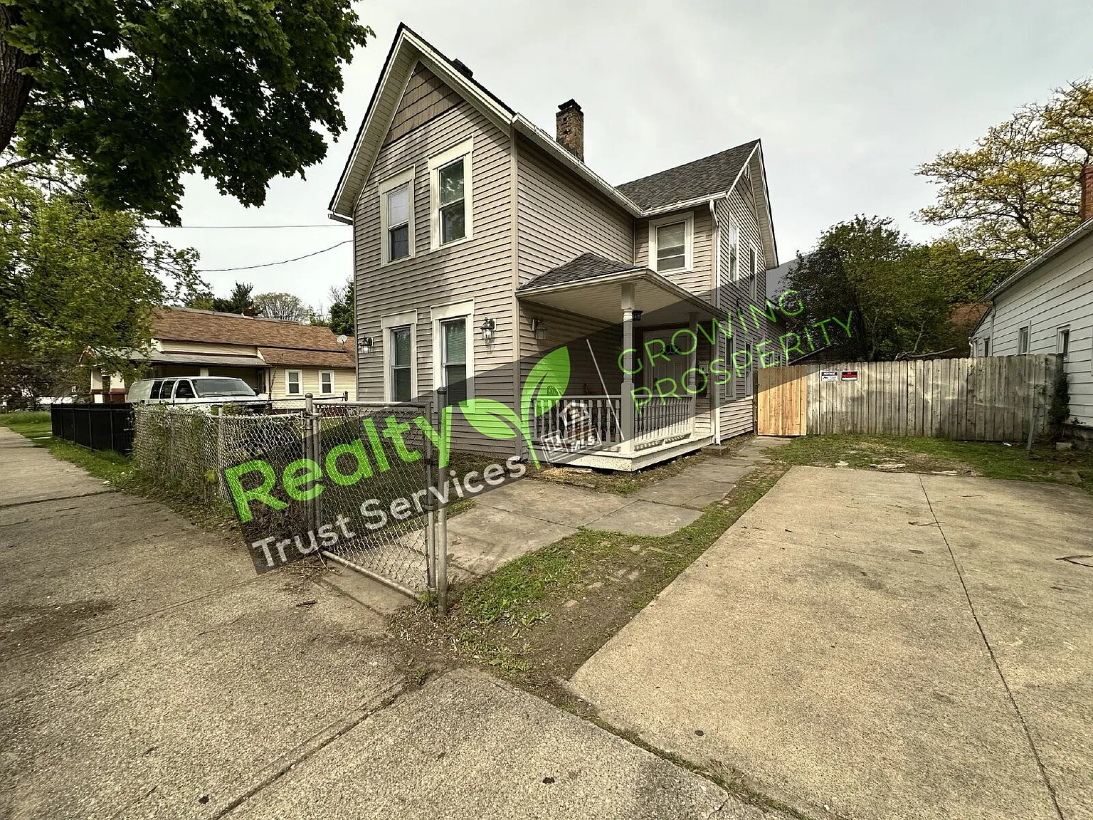 3193 W 50th St UP — Photo 1