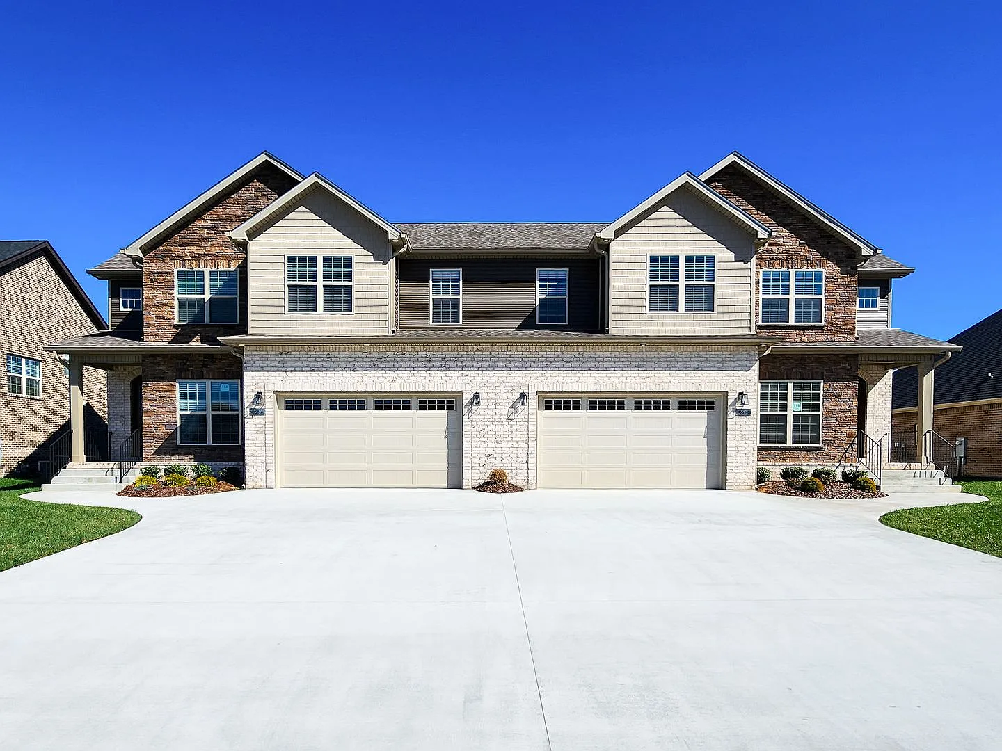 1061 Veridian Drive — Photo 1
