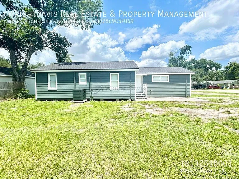 8004 N Marks St — Photo 24