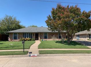 2905 Country Place Dr, Plano, TX 75075