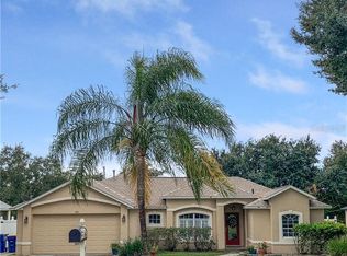 676 Meadow Park Dr, Minneola, FL 34715