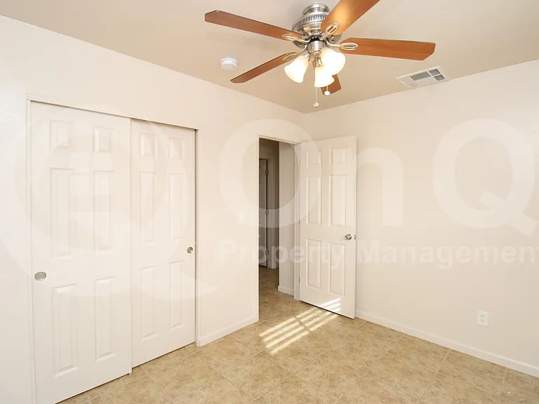 4558 E Halifax St — Photo 17