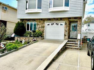 38 Joel Pl, Staten Island, NY 10306