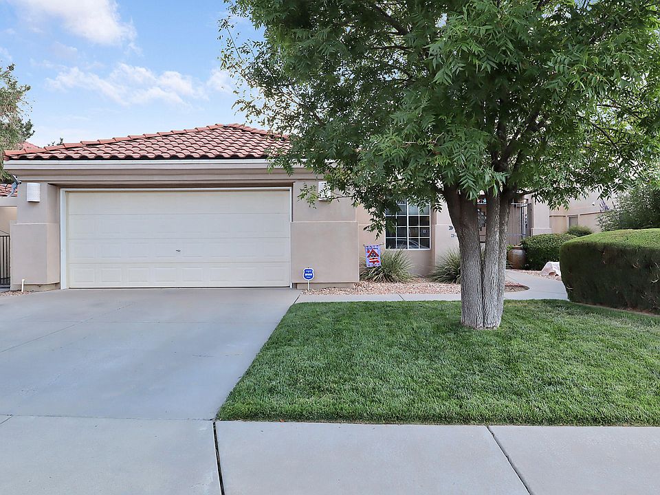 1st image of 1008 Tony Sanchez Dr SE