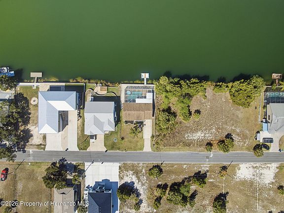 5th image of 3243 Azalea Dr