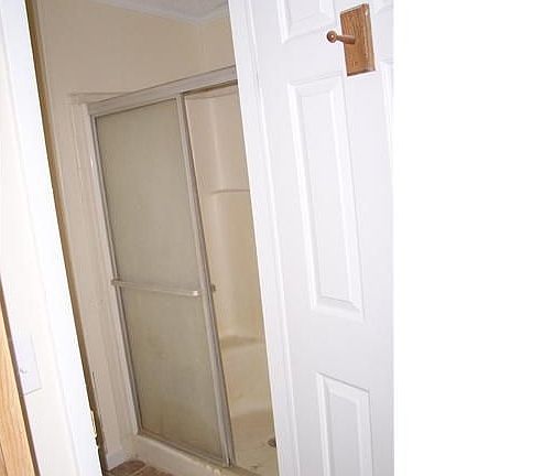 5th image of 3250 Maplewood Ave