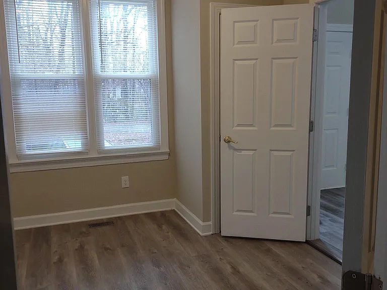 3204 Hickory Rd — Photo 14