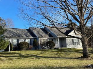 12 Wilderness Ln, Valatie, NY 12184