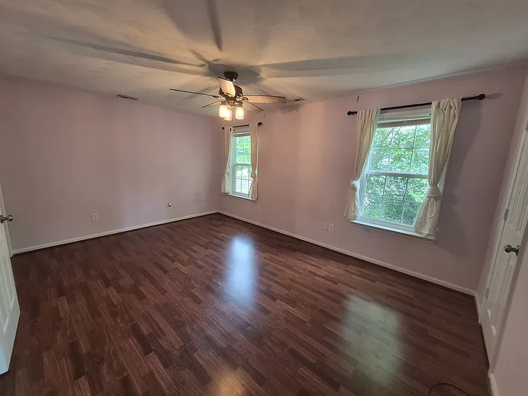 4011 Bowdens Ferry Rd — Photo 6