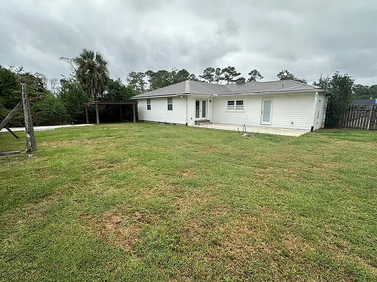 2208 White Oak Dr — Photo 18