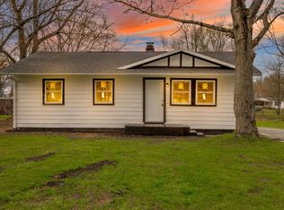 3235 Mill St, Anderson, IN 46011