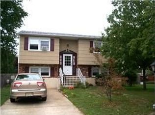 5 Peach Tree Dr, Rio Grande, NJ 08242