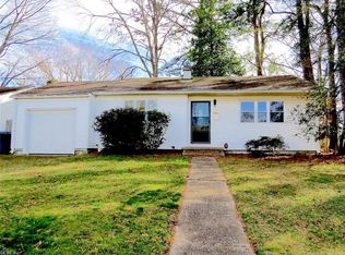 5533 Aragon Dr, Virginia Beach, VA 23455