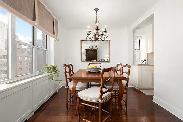 Sold by Compass | media 19